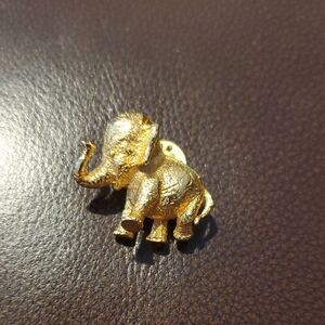 Gold Elephant Lapel Pin